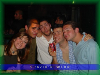 SpazioNewton26-04-03-014.jpg